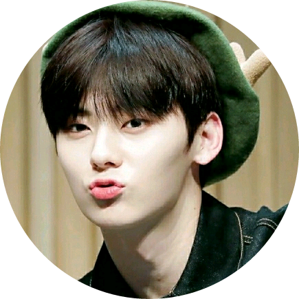 황민현 image