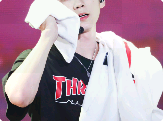 11명의 일진과 키스?? thumbnail