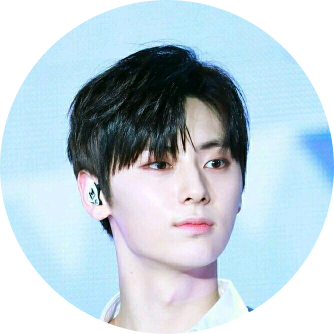 황민현 image
