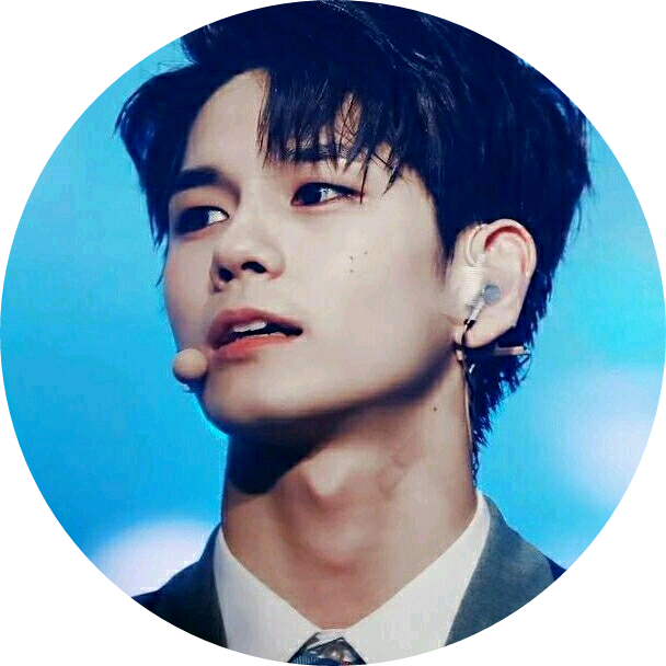 옹성우 image