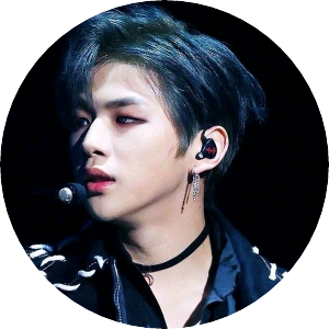 다니엘 image