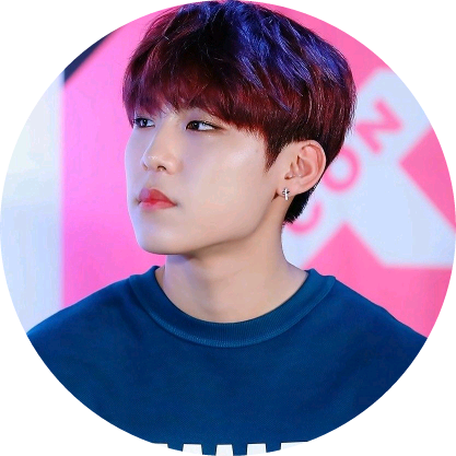 우진 image