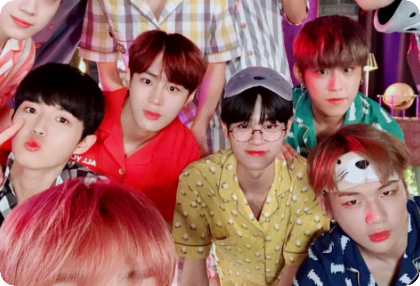 11 amici maschi di successo × Sono una pietra thumbnail