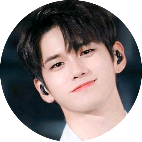 옹성우 image