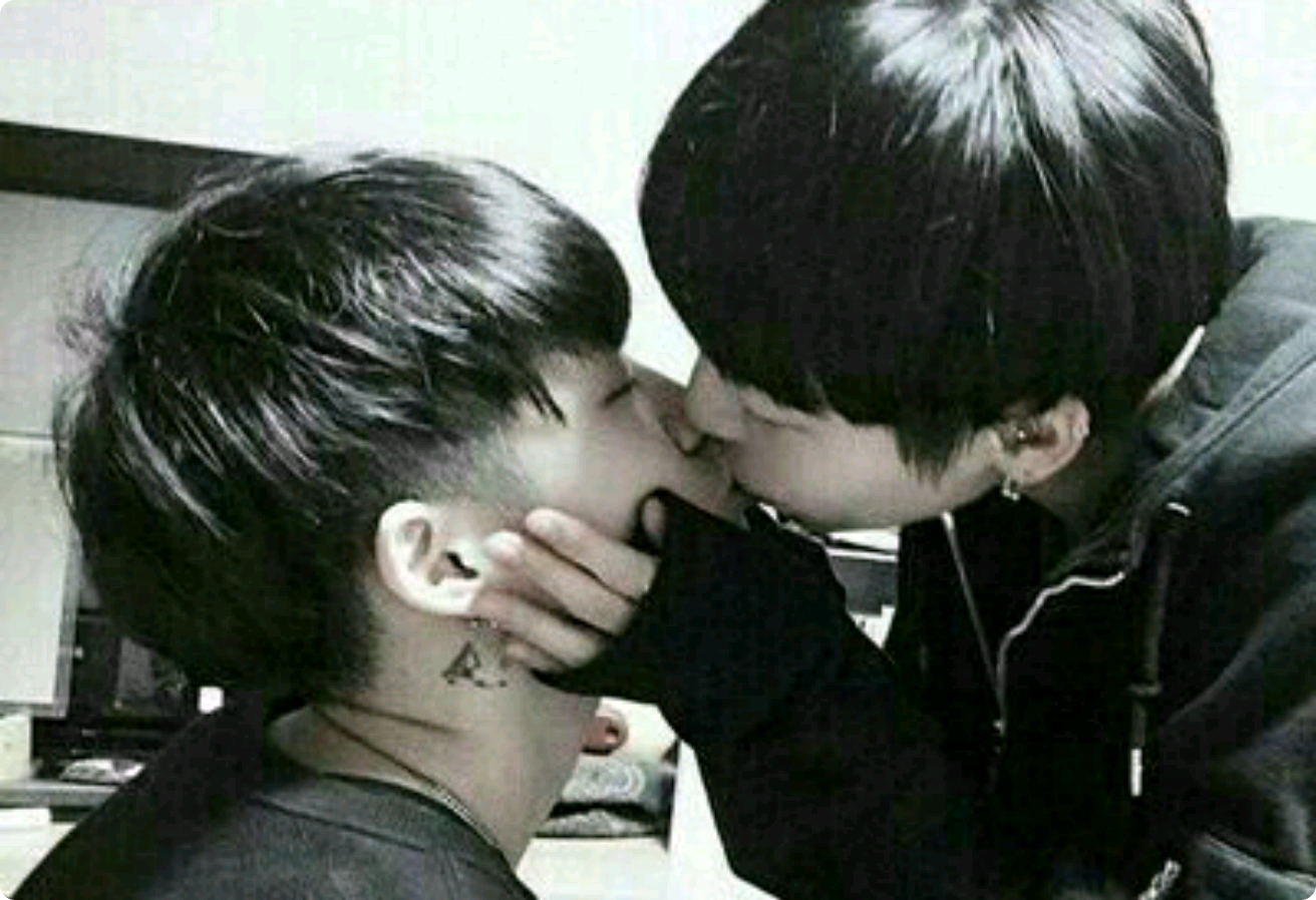 我不喜欢男人。但我喜欢的人是男人。 thumbnail