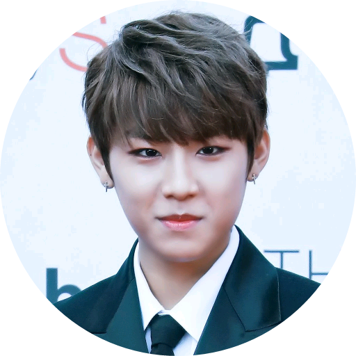 우진 image