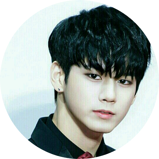 옹성우 image