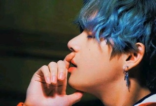 £뉴오브 문 thumbnail