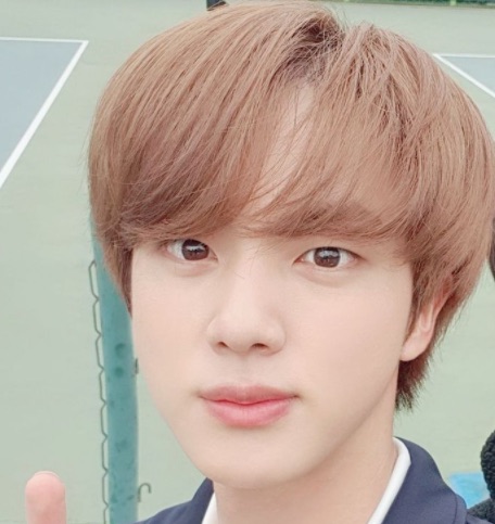 김석진 image