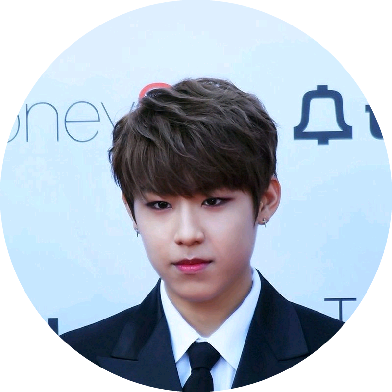 우진 image