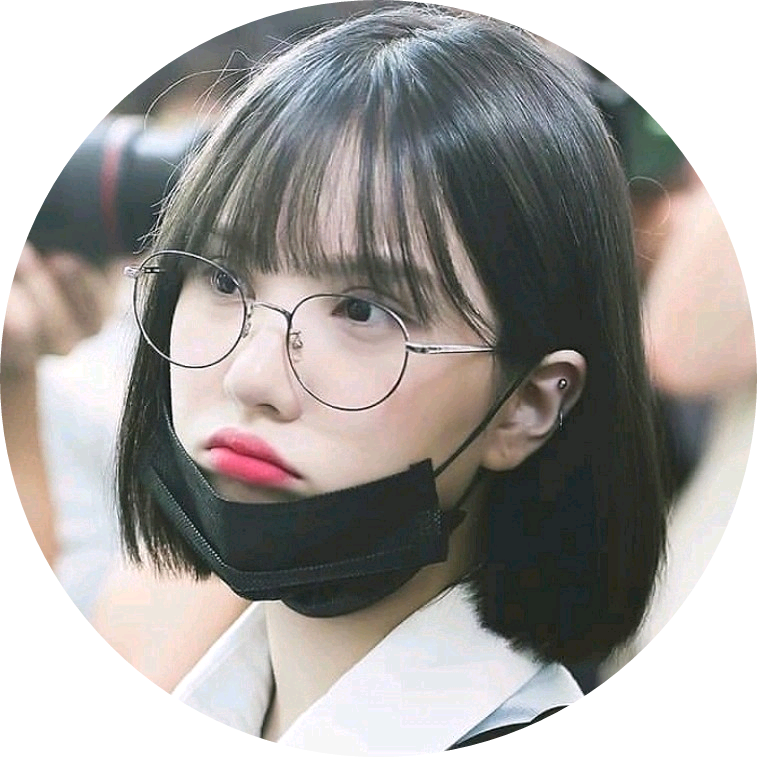 하윤 image