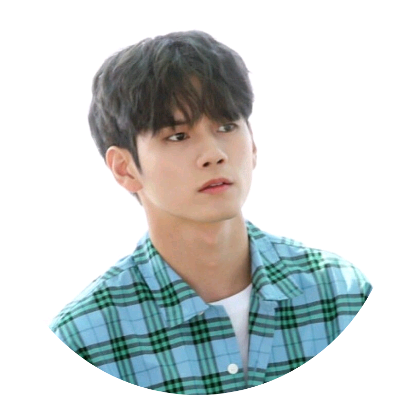 옹성우[23살] image