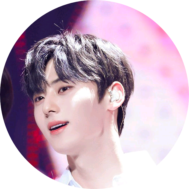 황민현 image