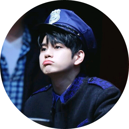 옹성우 image