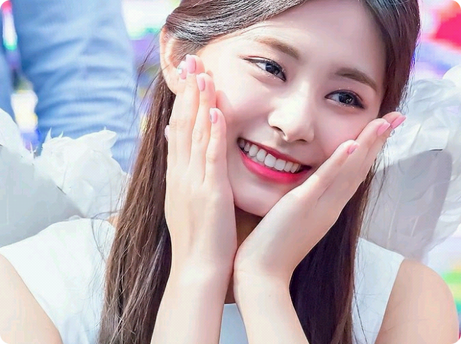 Les 20 ans de Tzuyu thumbnail