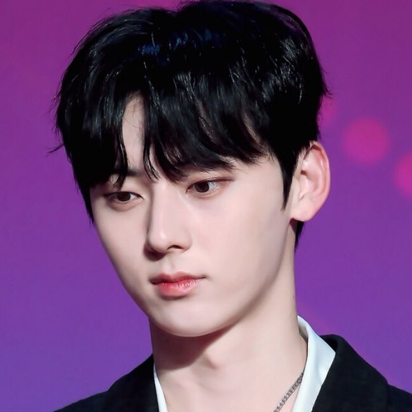민현 image