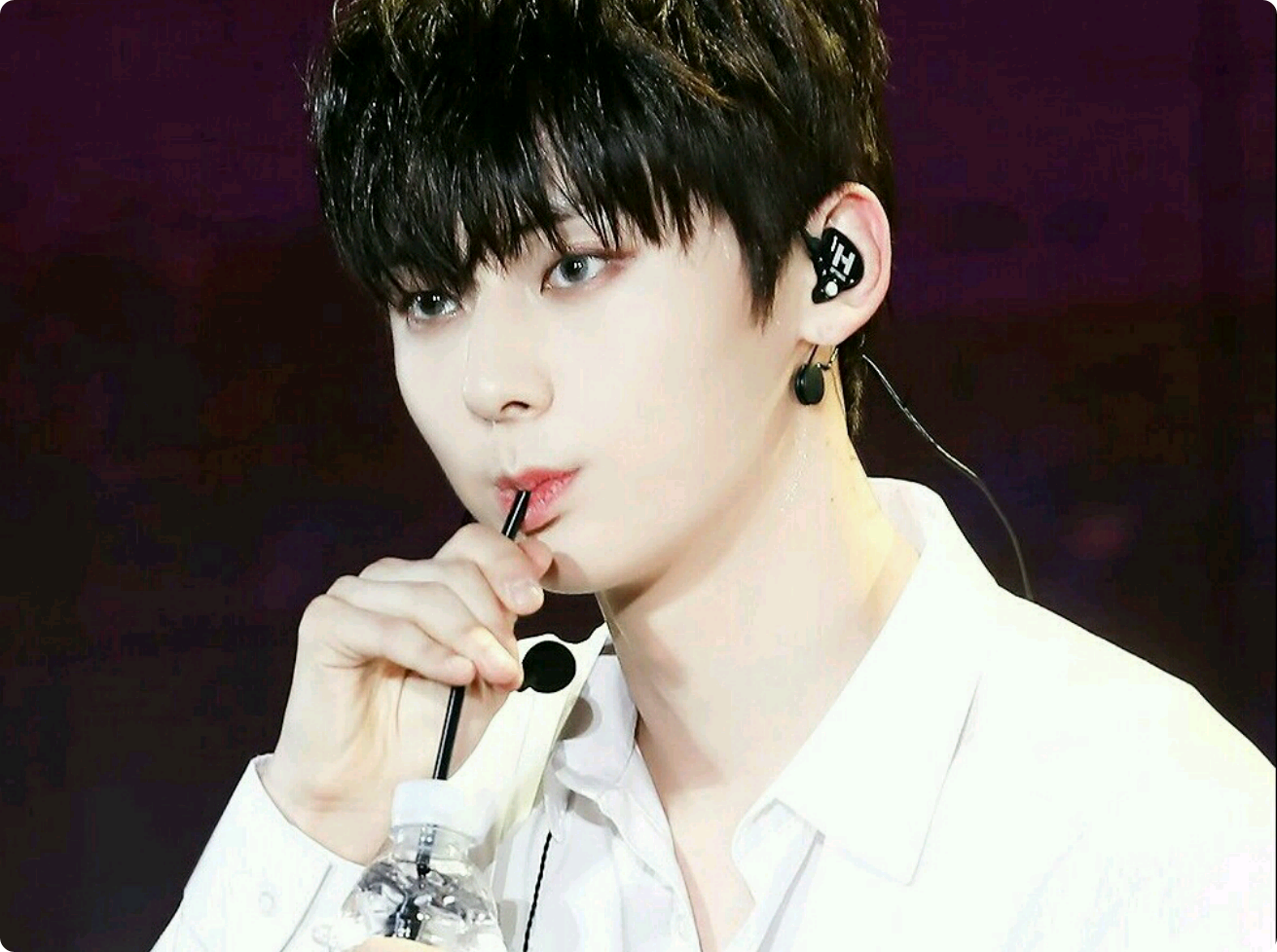 Long hair girl? thumbnail