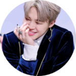 쮼율 profile image