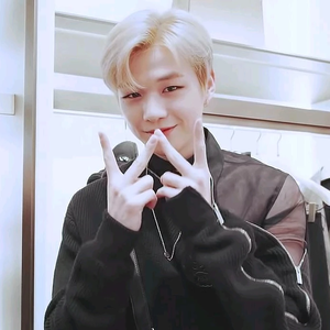 돼징징 profile image