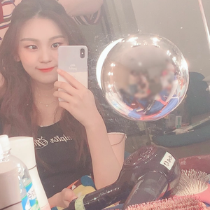 9b2bd132fe6924abf3dcfabc9019980b profile image