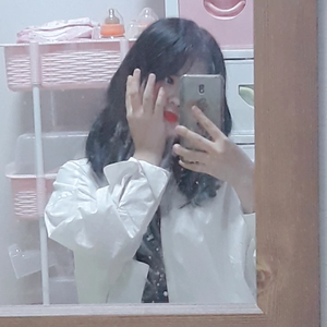 유셸자까 profile image