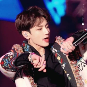 밤에노래 profile image