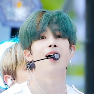 lightup오전반좋아요 profile image