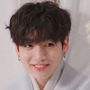 예댬 profile image