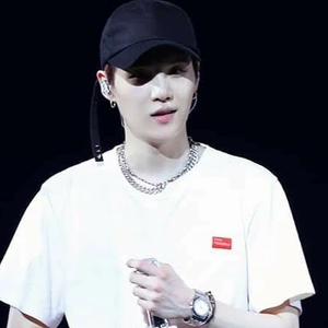 YGILY93 profile image