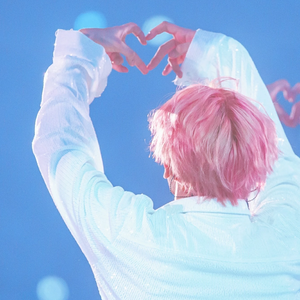 伯贤呀 profile image