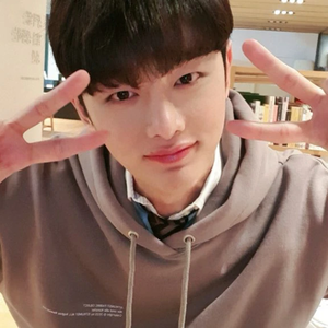 2fe08d42a63e17dcab1d6bad24bb478d profile image