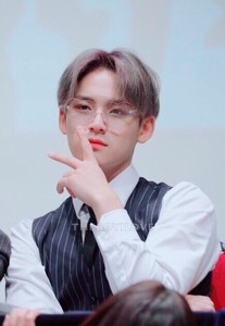 희굴 profile image