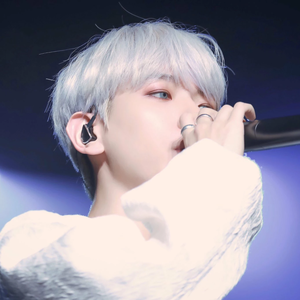 23큥일까지만 profile image