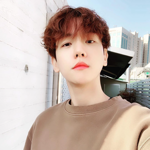 baekhyun呐04 profile image