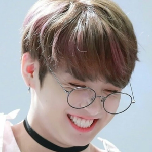 뷔가오는날에윤기나는진실을말해라정국 profile image