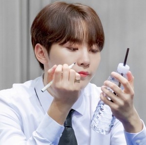 안녕왕댜님 profile image