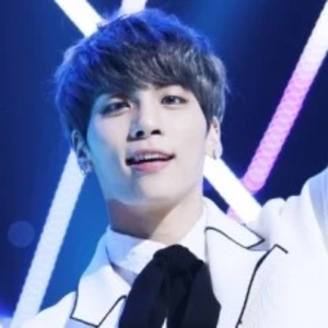 블링블링이스종현 profile image