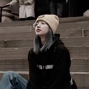 LilyDalsey profile image