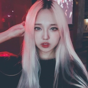 Clover작까압나닷 profile image