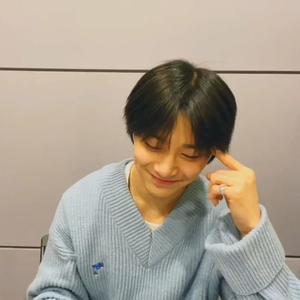 skzbloom profile image