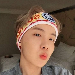 MaRoJi profile image