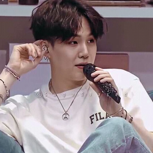 agusterlude⁷ profile image