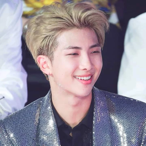 LuzElena0 profile image