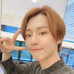 woodz喵 profile image