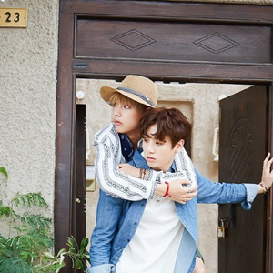 78Sunflowersunflowe6 profile image