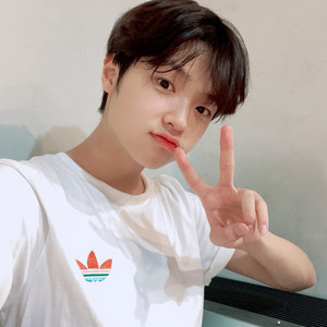 땡쵸 profile image