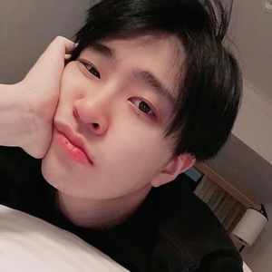 Miki001 profile image