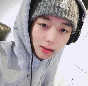 꾸꾸까까왕자 profile image