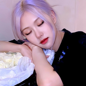 Rozi8757 profile image