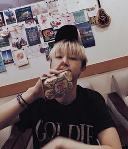 hnoomjung profile image